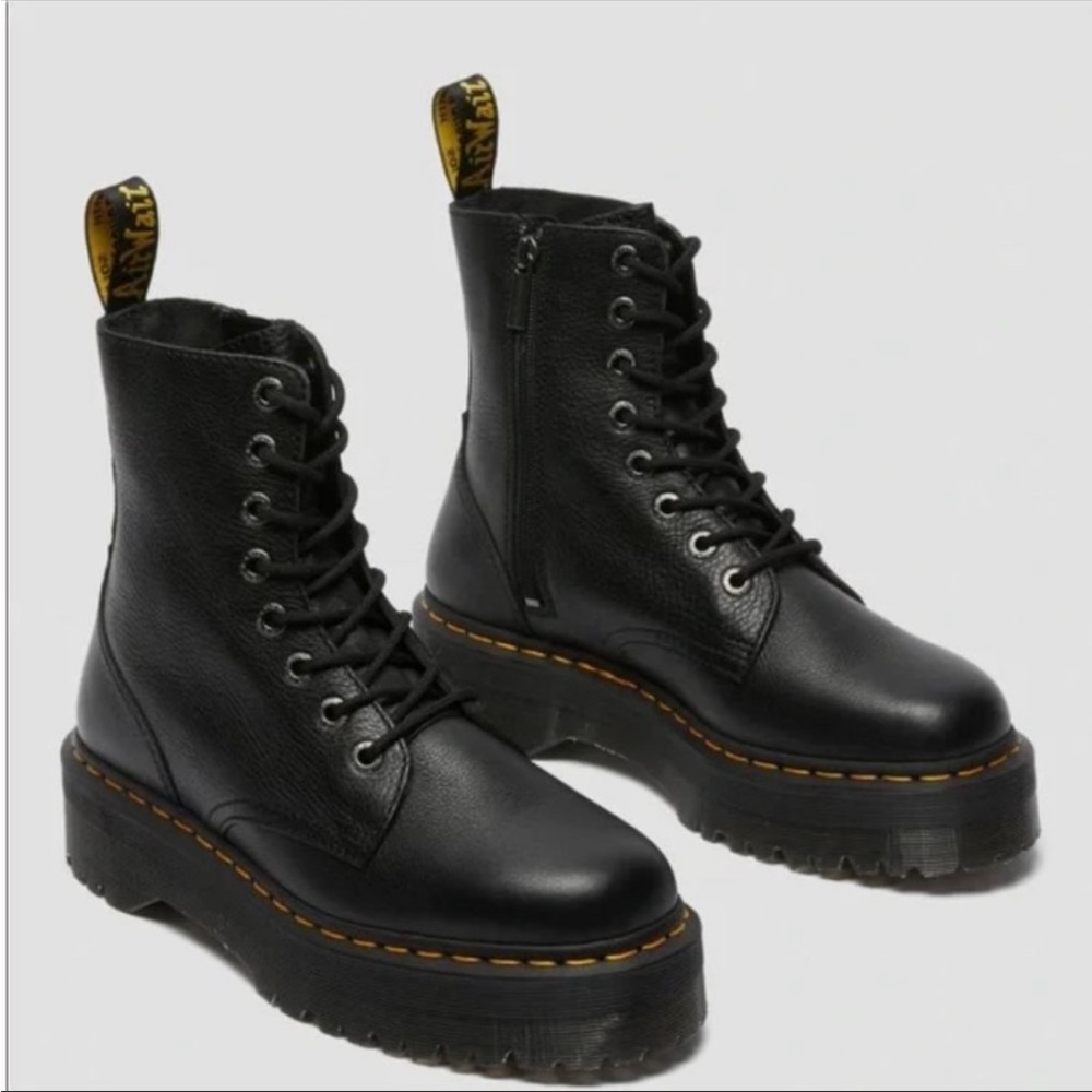 Dr. Martens Jadon III Black Leather Combat Platform Boot Size 8